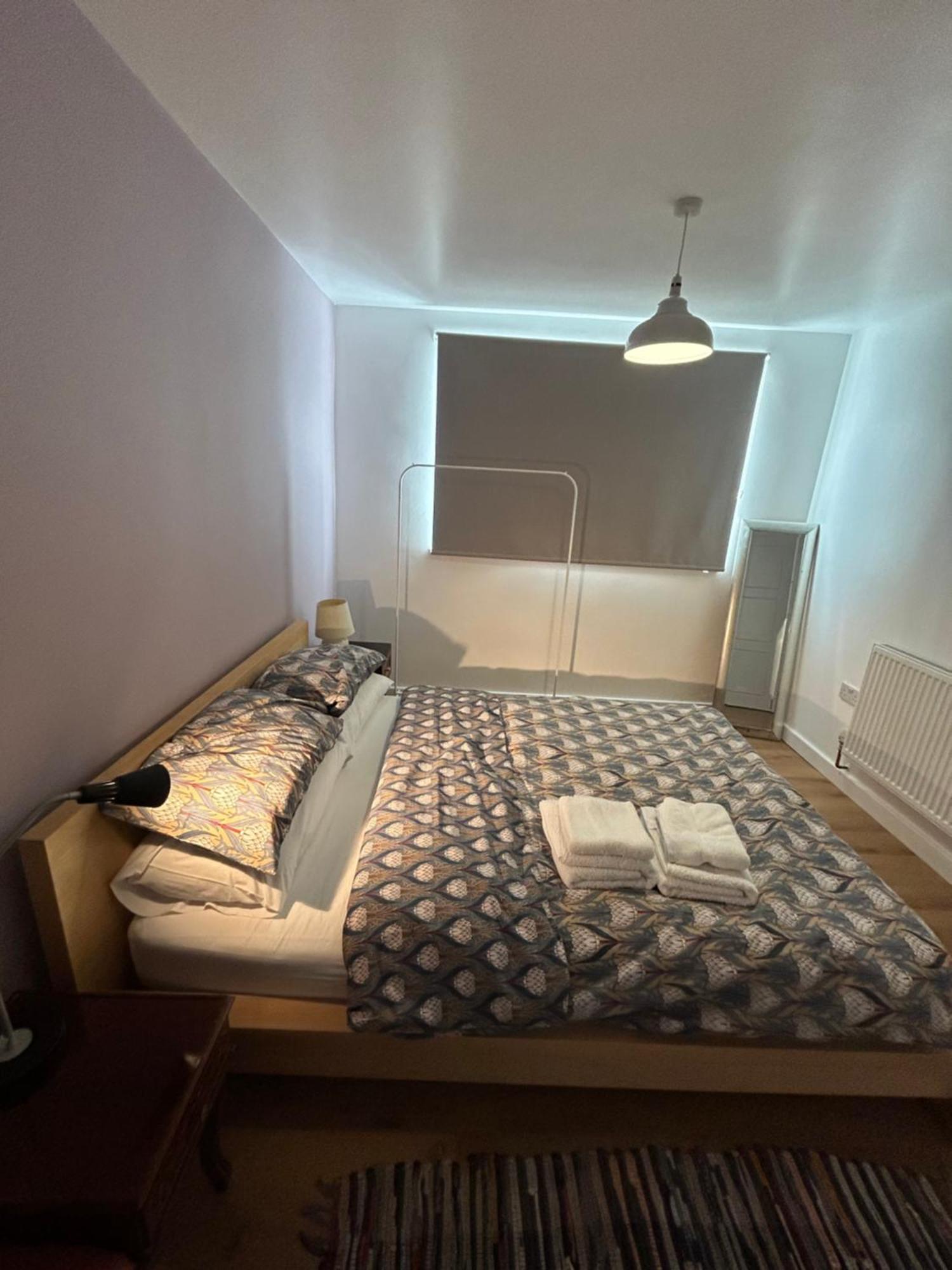 Woodhouse Apartment Лийдс Екстериор снимка